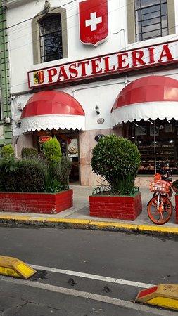 Pastelería Suiza